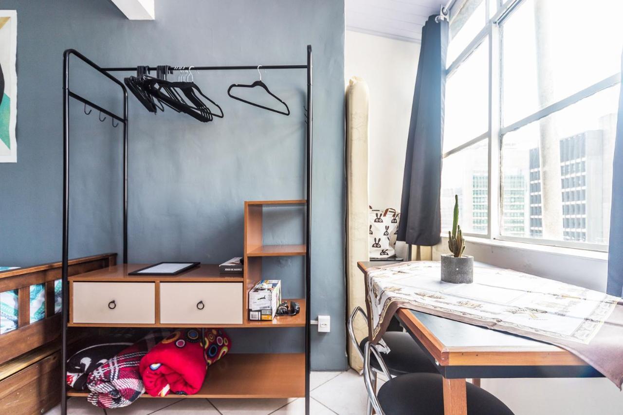 Casa de hóspedes Suíte com excelente localização na Av Paulista SP