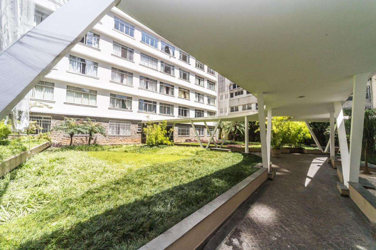 Casa de hóspedes Suíte com excelente localização na Av Paulista SP